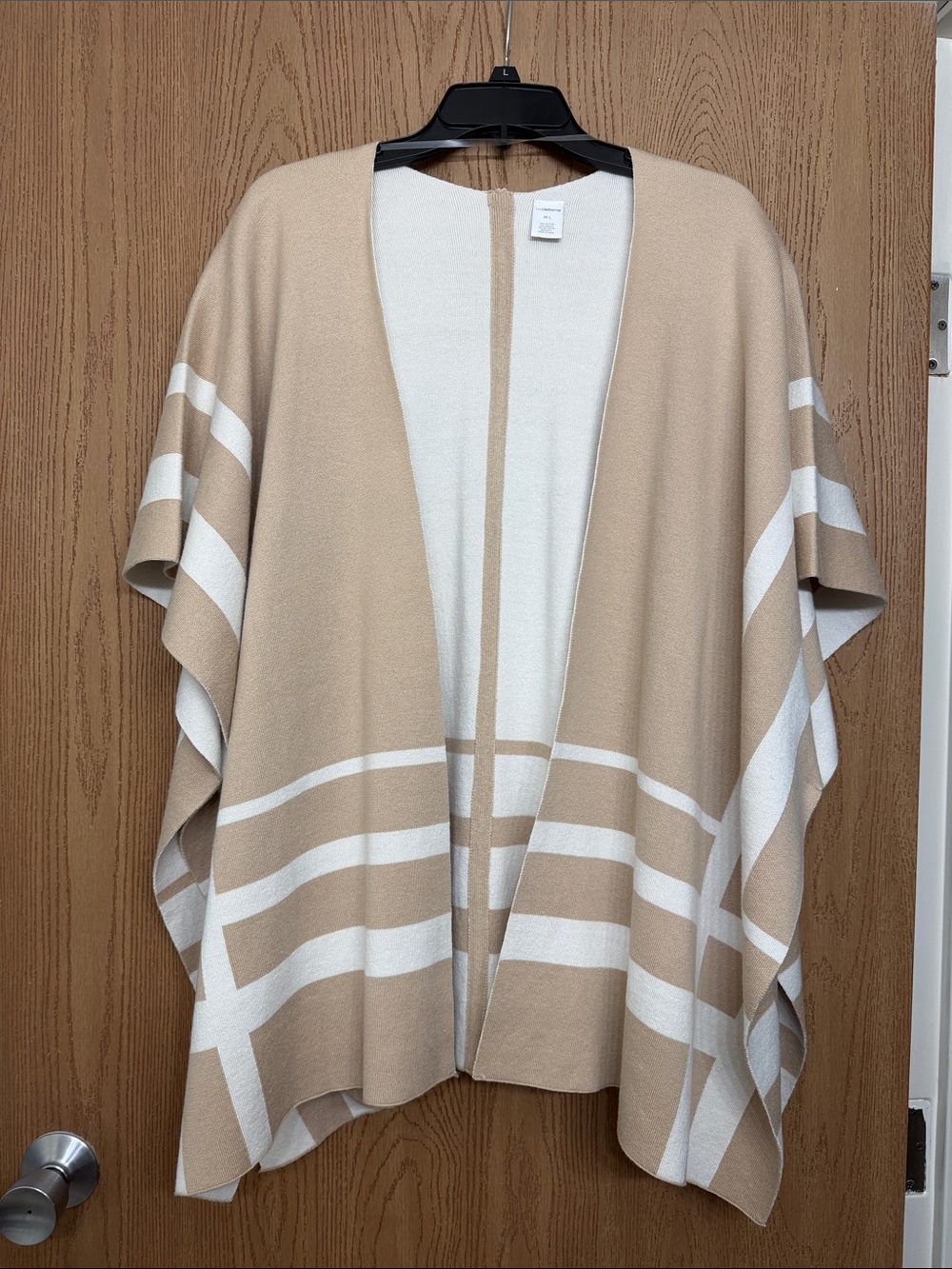 Liz Claiborne Camel & Cream Shawl Wrap